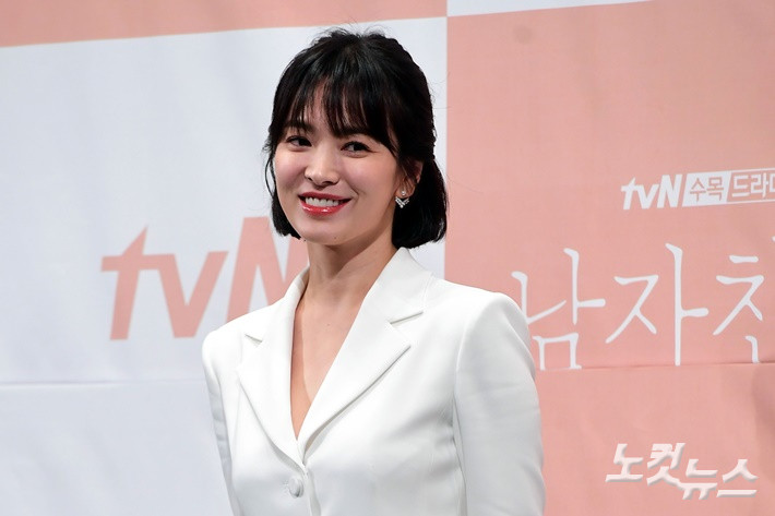 송혜교, 천천히 강렬하게와 검은 수녀들로 변화와 성장 속으로