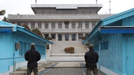 美핵잠수함, 정권종말 경고장…北, 탄도미사일[뉴스쏙:속]
