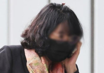 [속보]'경기도 법카 유용 의혹' 배모씨…징역10월, 집행유예 2년