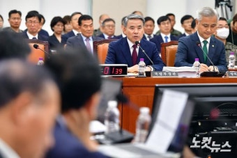 국회 국방위 답변하는 이종섭 장관