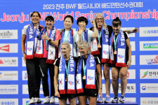 女 배드민턴 전설의 애틋한 모정 
