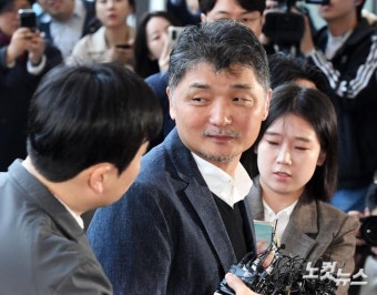 금감원 출석한 카카오 김범수 창업자
