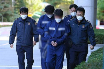 '영풍제지 주가조작' 주범 도피 도운 변호사, 결국 구속돼