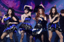 티켓 사기→추락 사고 'SBS 가요대전' 상처만 남았다