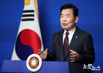 신년 기자간담회하는 김진표 국회의장