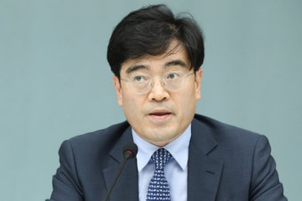 '삼전' 고동진 vs '현차' 공영운…與野, 기업인 영입 경쟁