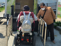 부산 낙동강 생태공원 화장실 절반, 장애인은 못 쓴다