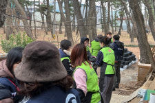 포항시여자단기청소년쉼터, 연탄나눔 봉사활동으로 나서