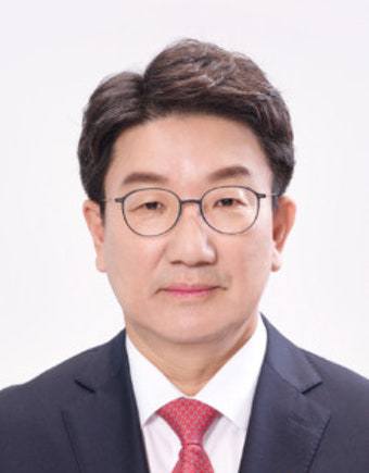 민주당, 강릉 김중남 '본선행'…국힘 권성동은 '5선 도전'
