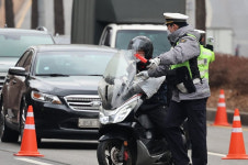 오토바이, 자동차 전용도로에서 운전 허용해도 될까요?[노컷투표]