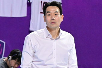 '막 내린 정관장의 돌풍' 고희진 감독 