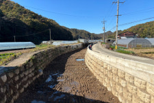 포항시 남구청, 우수기 대비 소하천 일제 정비