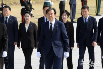 중진 모이는 與, 새 지도부 꾸릴까…李 