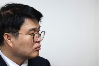 [속보]경찰, 임현택 의협회장 당선인 압수수색…