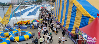 천년 축제 강릉단오제 연일 관람객 북적…축제 열기 고조