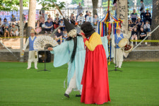 천년 축제 강릉단오제 성황리 폐막…8일간 70만 명 다녀가