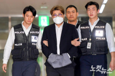 검찰, '뺑소니' 김호중 구속기소…'음주운전' 혐의는 빠져