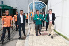 제2의 아리셀 비극 막아야 김영환 지사, 이차전지 현장 점검