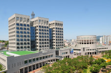 진주서 택시 2대 충돌…손님 1명 부상