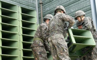 北 10번째 쓰레기풍선 살포…신원식 