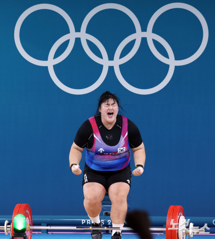 파워리프팅 선수 박혜정, 마지막 도전 실패 후 코치진에 날카로운 눈초리!