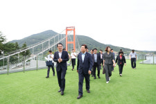 국내 첫 현수교 남해대교, 야간·체험 관광 명소로 만든다