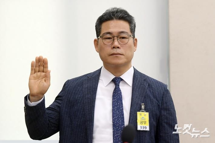 서울동부지검장, 백해룡과의 비공개 면담으로 세관 마약 밀수 의혹 제기