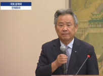 헥토_기부금_0구 | '기부금 0원 논란'에 이기흥 "회장님들 재정 능력 때문에 강제할 수 없어"