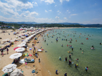 유흥 성지 오명에도 양양 해수욕장 피서객 5% 증가