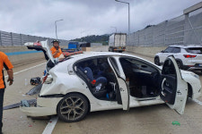 영동고속도로 대관령 휴게소 인근 추돌 사고 5명 중경상