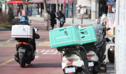 치아 부속물이 이물질?…진화한 블랙컨슈머, 외식·유통업계 속앓이