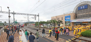 임실역 처음 멈춘 ITX 축제전용열차…수도권서 축제 참여