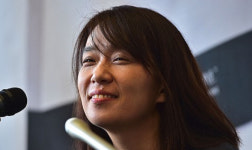 K-문학계 새역사…한강, 노벨 문학상 수상 쾌거[뉴스쏙:속]