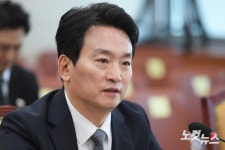 의원 질의에 답변하는 박장범 한국방송공사 사장 후보자