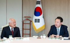 尹 양극화 타개에 힘 기울여 국민 전체 성장 엔진 작동