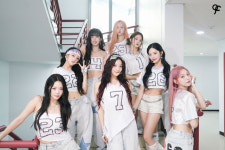 프로미스나인, 플레디스와 12월 31일 전속계약 종료…자필 편지 공개