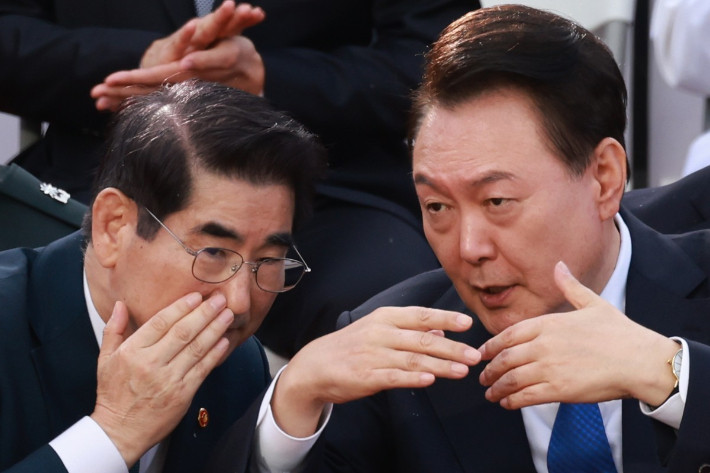 김용현 전 국방부 장관, 검찰 픽션 주장에 공소장 명예훼손 법적 대응