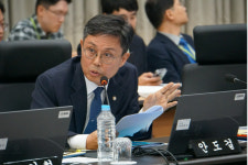 안도걸 의원, 환율 1400원대 뉴노멀 지속 우려…특단의 대책 필요
