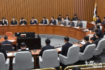 내란 국조특위 첫 전체회의