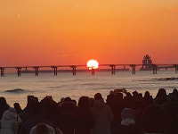 올해는 좋은 일만 가득하길 동해안 차분한 분위기 속 해맞이