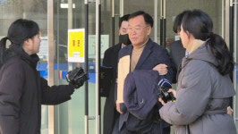 女민원인에 부적절 행동 혐의 김진하 양양군수…구속 상태로 재판행