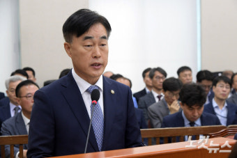 이상민 전 장관, 12.3 내란 혐의로 경찰 소환조사 중