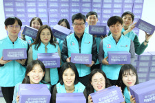 건보공단 서울강원본부, 복지시설 아동들에 하늘반창고 스쿨박스 전달
