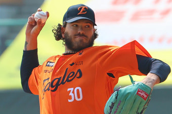 '한화, 시범경기 첫 승리' 새 얼굴 폰세, 4이닝 4K 무실점 호투
