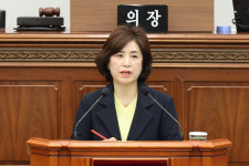 구점득 창원시의원 팔룡공원 밤골여울마당, 사전검토·용역 없어