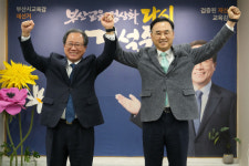 차정인은 김석준 지지, 황욱은 최윤홍 지지