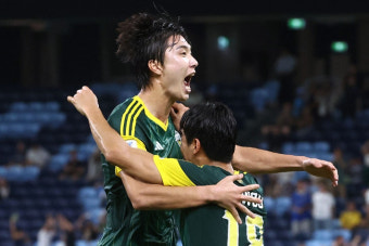 역전 희망 살린 '전진우 멀티골'→후반 3실점 와르르…전북, ACL2 8강 탈락