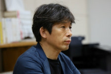 책과 음악의 조우 도서관 옆 음악당 첫 이야기-콘트라베이스