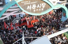 서문시장 찾은 김문수 후보