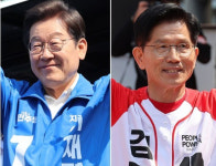 李 남북 소통채널 복원…金 한미공조로 북핵 해결[영상]